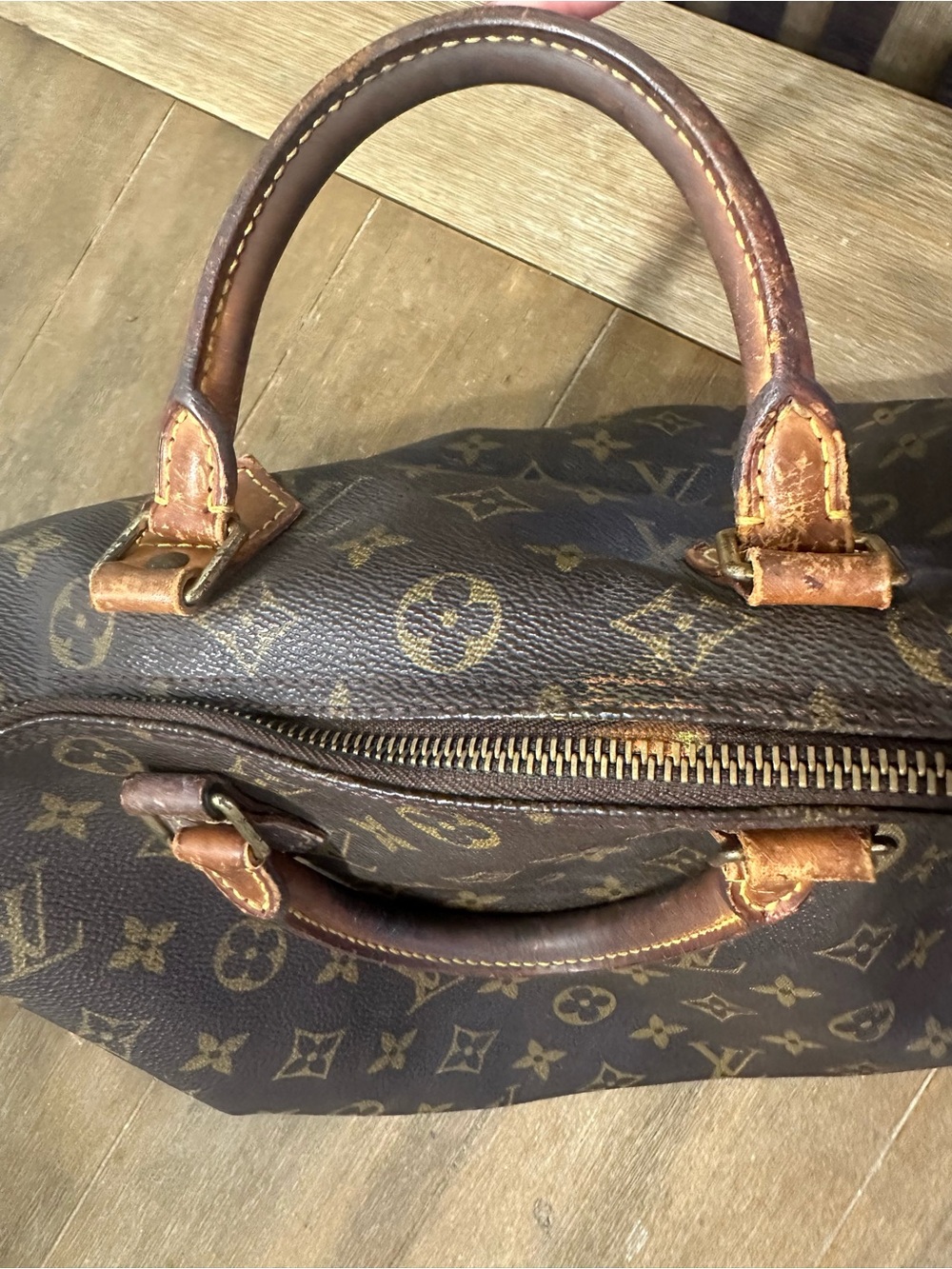 Authentic Louis Vuitton Vintage
Monogram Speedy 30 Hand Bag, - Picture 8 of 8